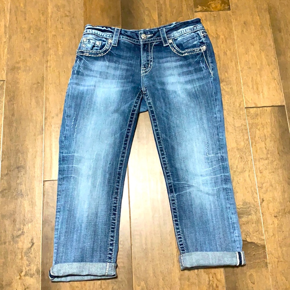Ladies Miss Me Capris Jeans Size 29